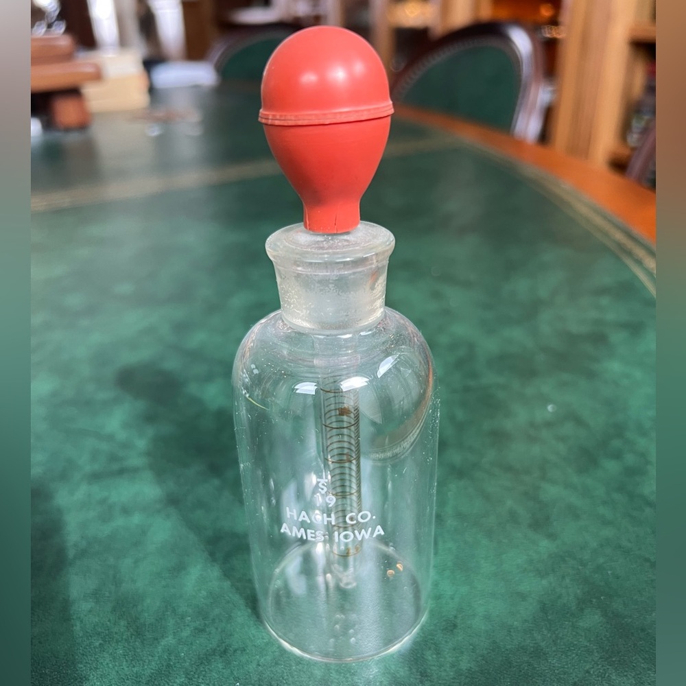 Antique Vintage Hach Co. Glass Dropping Apothecary Bottle Ames, Iowa
